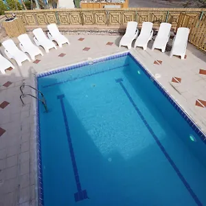 Yalarent Afarsemon With Pool - For Families & Couples מלון דירות אילת