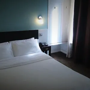 Hotel Du Maine, Paris