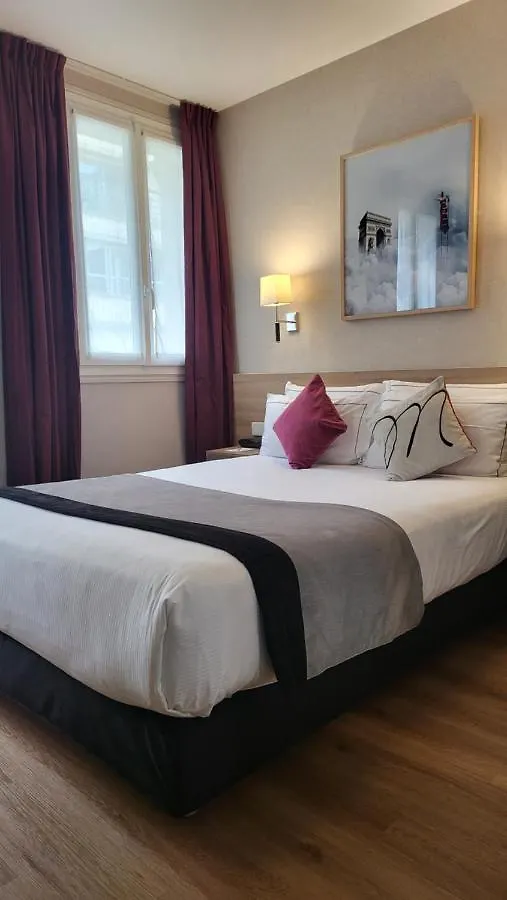 Magda Champs Elysees Paris Hotel