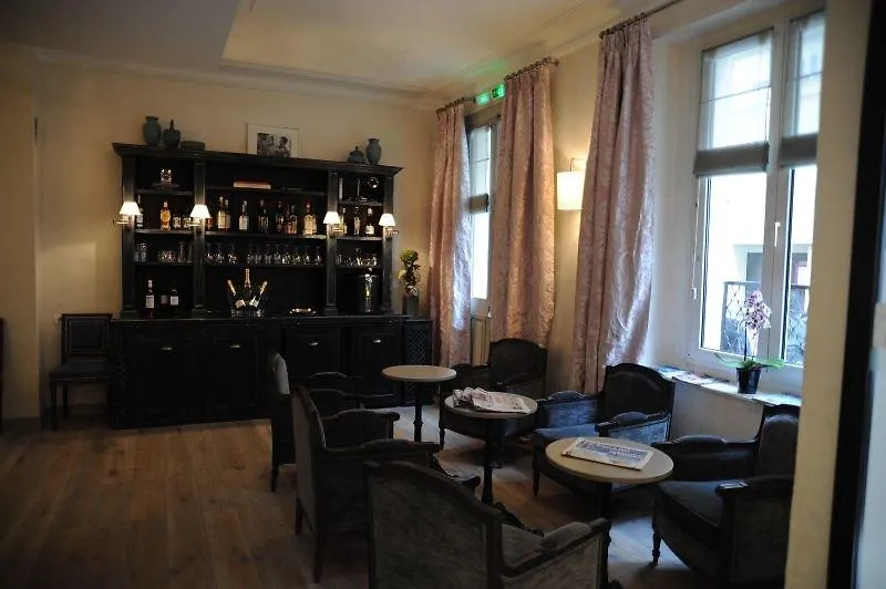 Magda Champs Elysees Paris Hotel